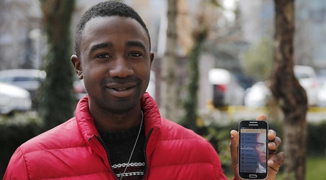 Kamerunlu öğrenci akıllı telefonlar için ‘Atatürk’ uygulaması geliştirdi