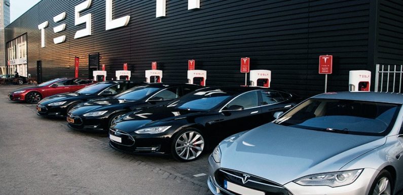 Elon Musk: Robot taksiler üretildiğinde Tesla’nın fiyatı artacak