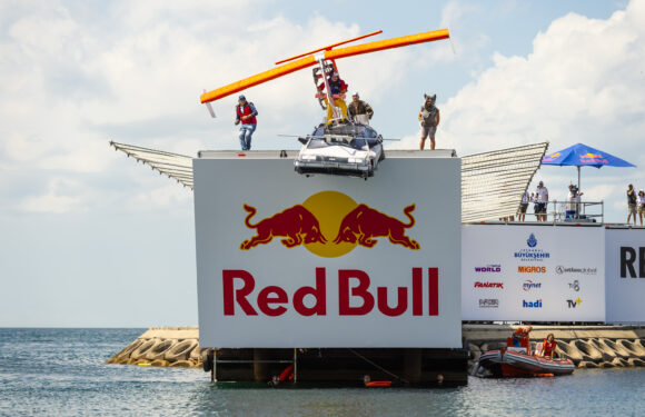 Red Bull Uçuş Günü görsel bir şölene sahne oldu
