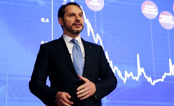 Bakan Albayrak: Türkiye’nin borç karnesi çok sağlam