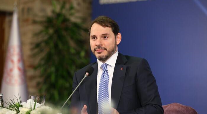 Bakan Albayrak'tan 2019 değerlendirme toplantısı