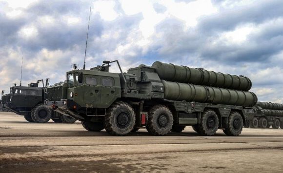 Bakan Çavuşoğlu: S-400 NATO ile uyumlu