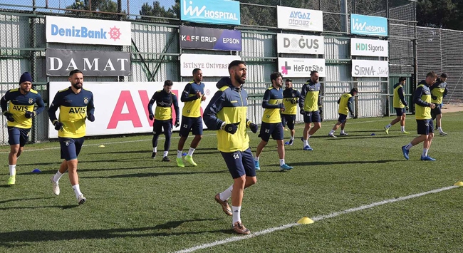 Fenerbahçe’de Medipol Başakşehir mesaisi