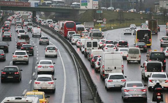 Trafiğe kayıtlı araç sayısı 23 milyonu aştı