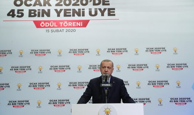 Cumhurbaşkanı Erdoğan: Rejim çekilmezse şubat ayı bitmeden bu işi yapacağız