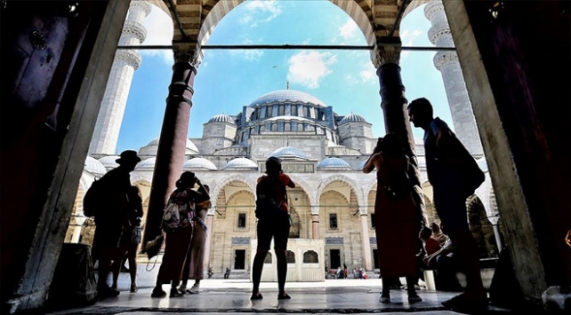 Türkiye ocak ayında yabancı turist rekoru kırdı