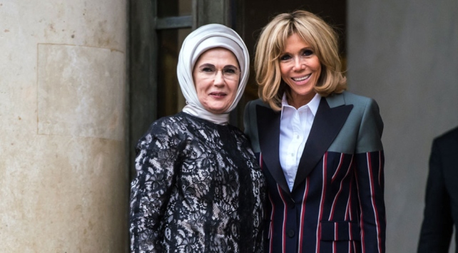 Brigitte Macron’dan Emine Erdoğan’a COVID-19’la mücadelede dayanışma mesajı