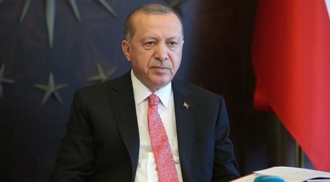 Cumhurbaşkanı Erdoğan: Vicdanınızı ve imzanızı hiçbir gücün emrine vermeyin