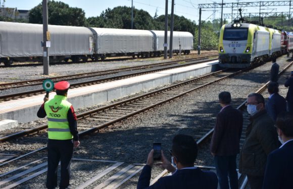 Marmaray’dan geçen ilk yurt içi yük treni Tekirdağ’a ulaştı