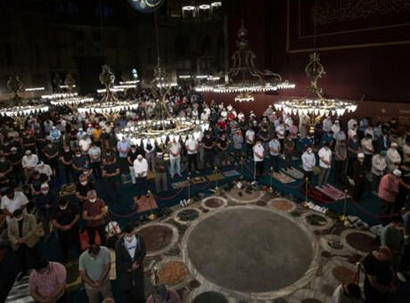 Ayasofya’da bu alana halı serilmedi! İşte sebebi