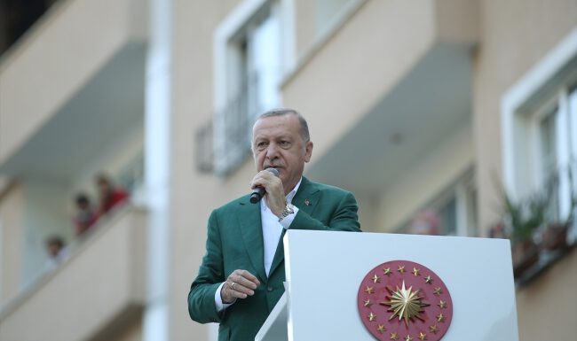 Cumhurbaşkanı Erdoğan: Selden etkilenen esnafa 50 bin liraya kadar hibe verilecek