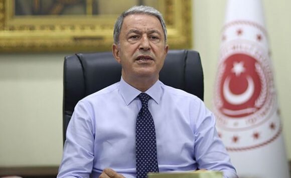 Bakan Akar: Ermenistan yurt dışından getirdiği teröristleri göndermeli