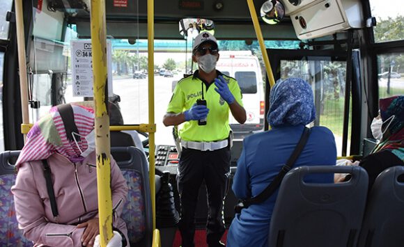 Türkiye’nin koronavirüsle mücadelesinde son 24 saatte neler yaşandı?