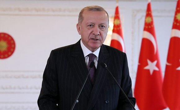 Cumhurbaşkanı Erdoğan: Gençlerimize güçlü ve zengin bir Türkiye bırakmakta kararlıyız