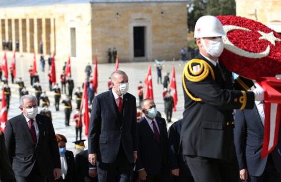 Cumhurbaşkanı Erdoğan: Türkiye her alanda başarıdan başarıya koşmaktadır