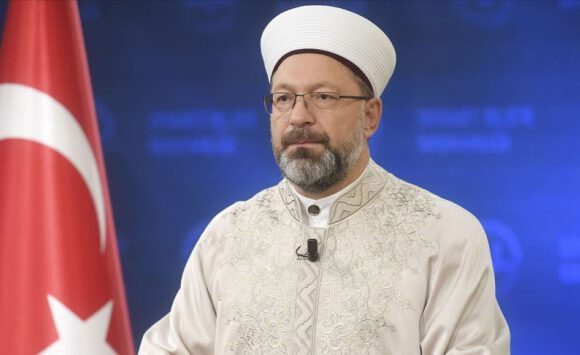 Erbaş: İslam düşmanlığını körükleyen zihniyete karşı uluslararası toplumu mücadeleye davet ediyorum