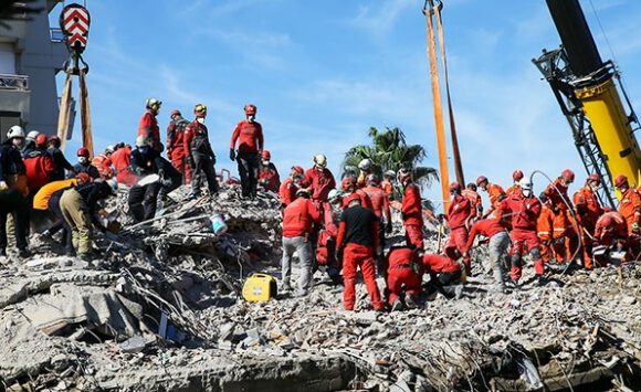 İzmir depreminde can kaybı 115 oldu