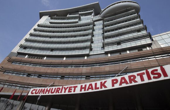 CHP MYK’da gündem istifalar