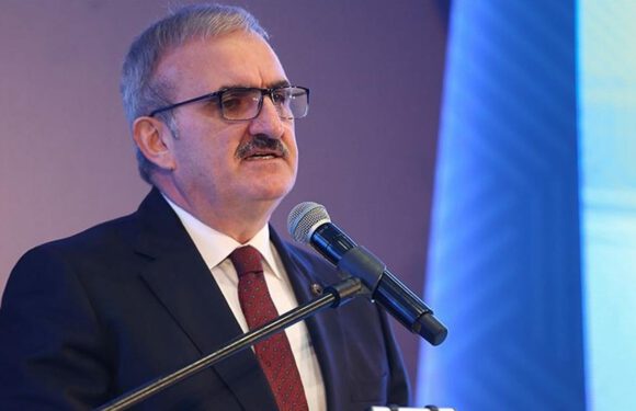 Diyarbakır Valisi Karaoğlu koronavirüse yakalandı