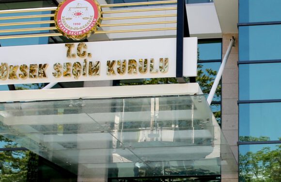 YSK, seçimlere girme yeterliliğine sahip partileri açıkladı