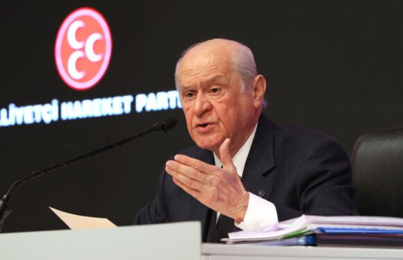 Bahçeli’den Boğaziçi’ndeki Kabe provokasyonuna tepki