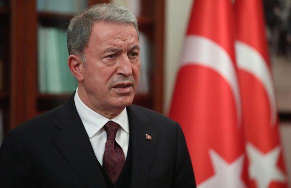 Bakan Akar: Kurallar çerçevesinde gerekli karşılık verildi