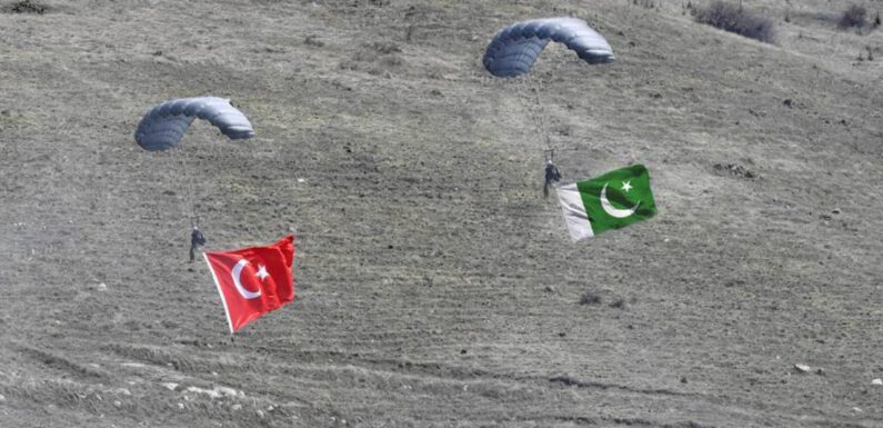 Türkiye ve Pakistan arasındaki ortak tatbikat sona erdi