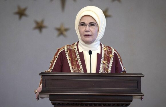 Emine Erdoğan Şule Yüksel Şenler’i vefatının 3. yılında andı