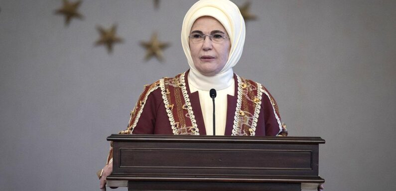 Emine Erdoğan Şule Yüksel Şenler’i vefatının 3. yılında andı