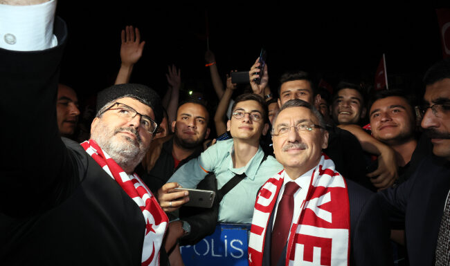 Fuat Oktay: Afyonkarahisar’da yakılan tam bağımsızlık ateşi sönmedi