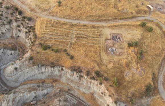 ‘Boncuklu Tarla’da 12 bin yıllık kamu binasının kalıntılarına ulaşıldı