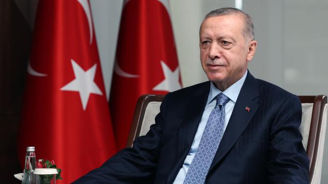 Cumhurbaşkanı Erdoğan’dan ‘Dil Bayramı’ paylaşımı