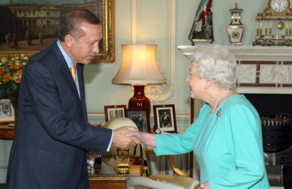 Cumhurbaşkanı Erdoğan’dan Kraliçe Elizabeth için taziye mesajı