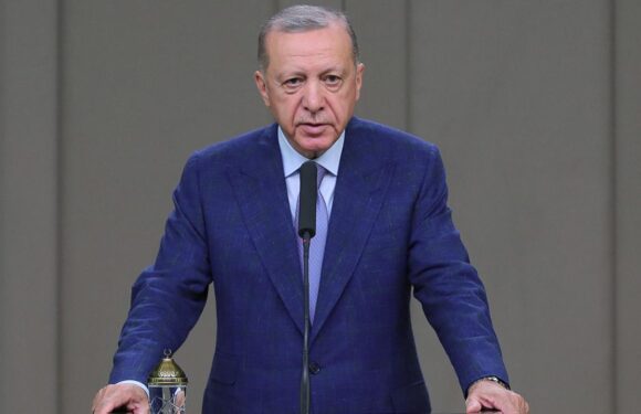 Cumhurbaşkanı Erdoğan’dan şehit polis memuru Altıntaş’ın ailesine başsağlığı mesajı