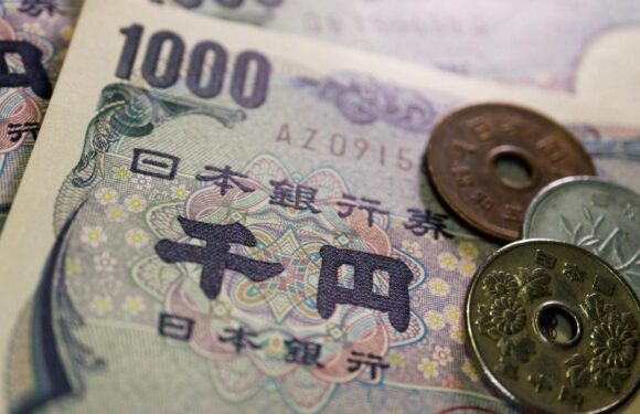 Japon yeni, ABD doları karşısında tarihi değer kaybı yaşıyor