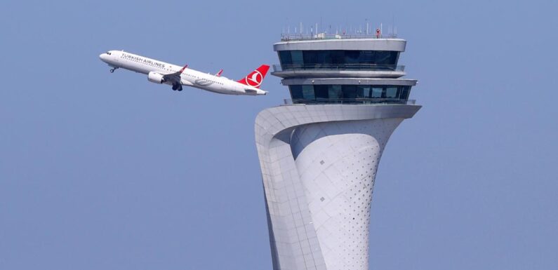 Havalimanlarında yolcu sayısı yüzde 45,6 arttı TRT Haber Ekonomi Haberleri AA