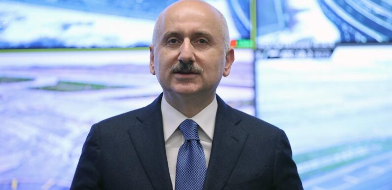 Bakan Karaismailoğlu: Demir yolu ağırlıklı yatırım dönemine giriyoruz TRT Haber Ekonomi Haberleri AA