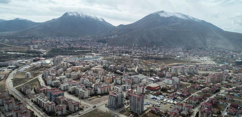 Doğal gaz şirketleri Elbistan’da 10 yıllık işi 10 günde yaptı TRT Haber Ekonomi Haberleri AA