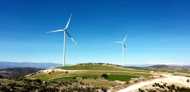 Rüzgardan elektrik üretiminde rekor tazelendi TRT Haber Ekonomi Haberleri AA