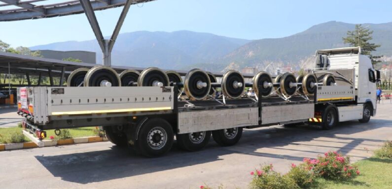 KARDEMİR’de üretilen ilk yerli ve milli tren tekerlek setleri Sivas’a gönderildi TRT Haber Ekonomi Haberleri AA