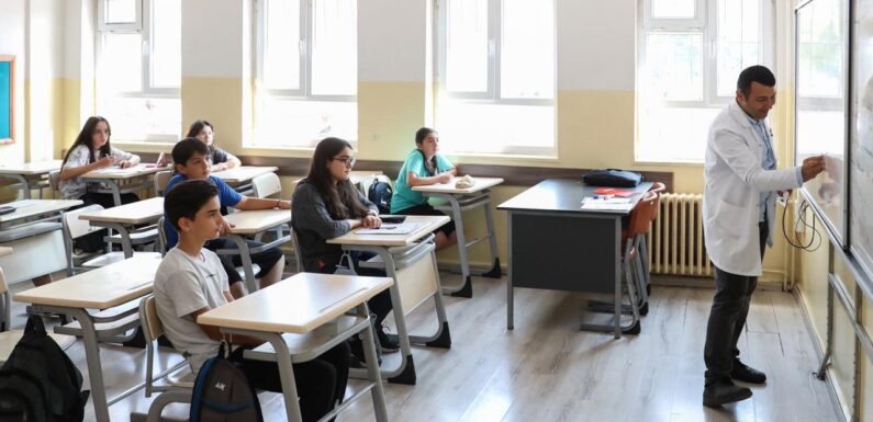 Destekleme ve yetiştirme kurs başvuruları bugün başlıyor TRT Haber Eğitim Haberleri