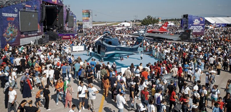 İzmir’de TEKNOFEST heyecanı sürüyor TRT Haber Bilim Teknoloji Haberleri AA