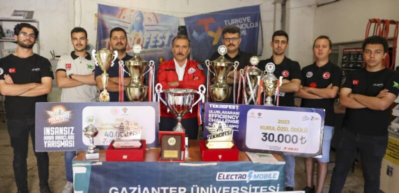 Gaziantep’te depremzede üniversite öğrencileri TEKNOFEST’te 10 ödül aldı TRT Haber Bilim Teknoloji Haberleri AA