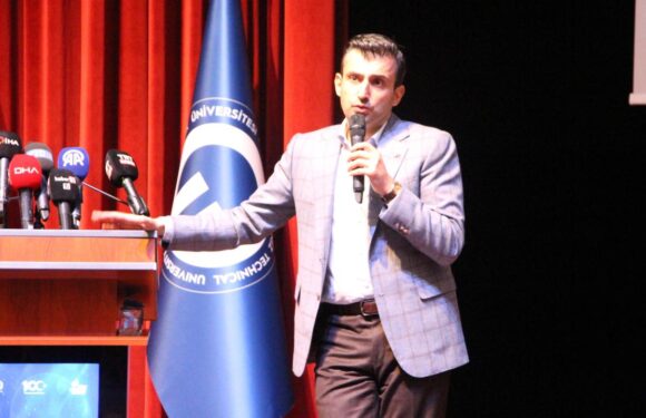 Selçuk Bayraktar: Bayraktar TB3 2024 yılında inşallah göreve başlayacak TRT Haber Bilim Teknoloji Haberleri AA