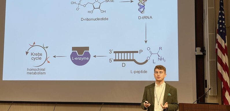 Türk fizikçi Furkan Öztürk’e Harvard’dan önemli ödül