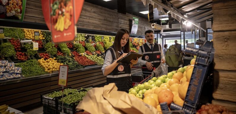 Bayram öncesi market denetimleri yoğunlaştırıldı