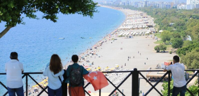 Antalya’da otellerin doluluk oranı yazı aratmıyor