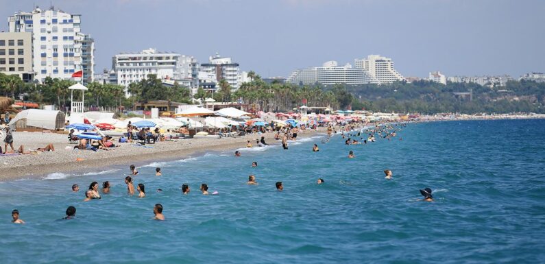 Antalya turist sayısında hedefi aşacak