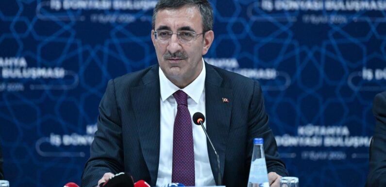 Yılmaz: İhracatçılarımız için gelecek yıl daha olumlu bir perspektife sahibiz