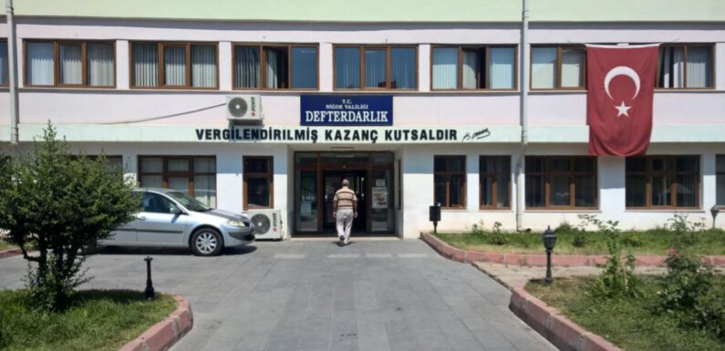 Vergi dairesi başkanlıkları defterdarlığa dönüştü